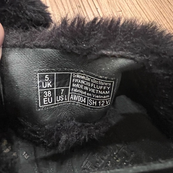 Dr. Martens Francis Fluffy F Fur Leather Sandals, Black, Like New, Size 7-8 /38 - Picture 9 of 11